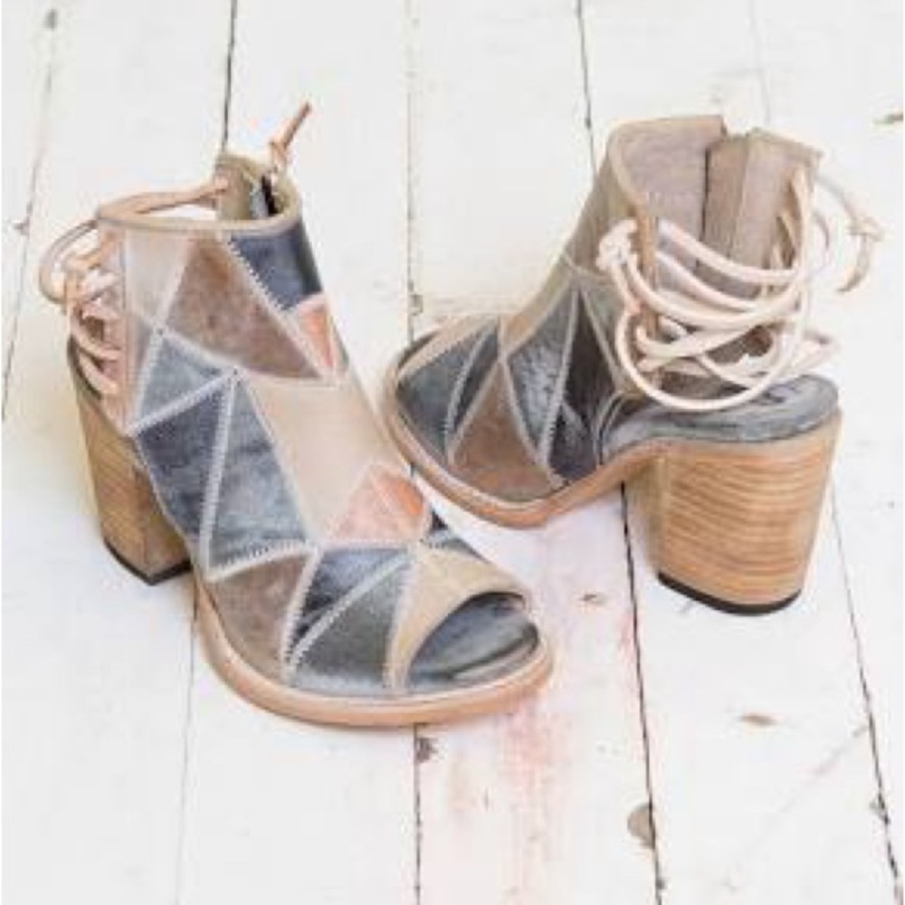 Stylish Women's Patchwork Heeled Sandals from Freebird